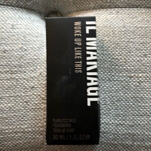 Woke up like this! Flawless base #105. Never opened packaging!!!